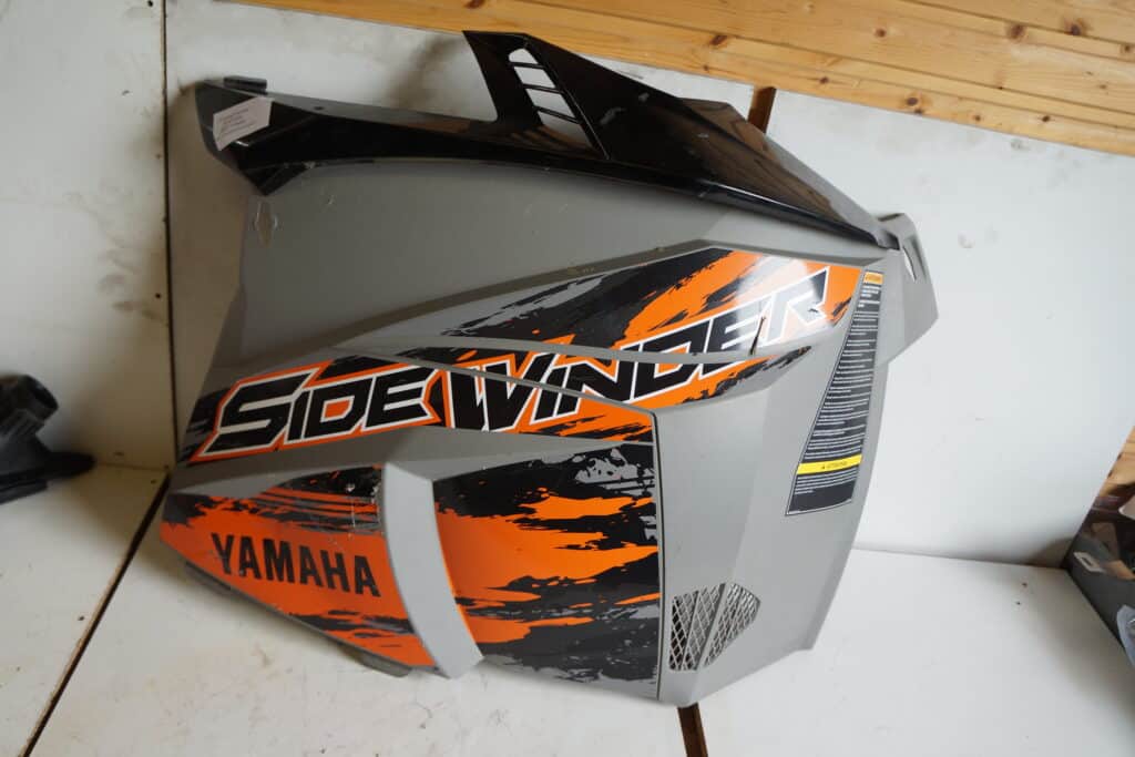 Yamaha Sidewinder Btx 153 -17  Sidokåpa, vänster