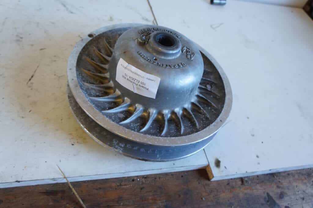 Polaris pro-rmk 800 -15    sekundärvariator