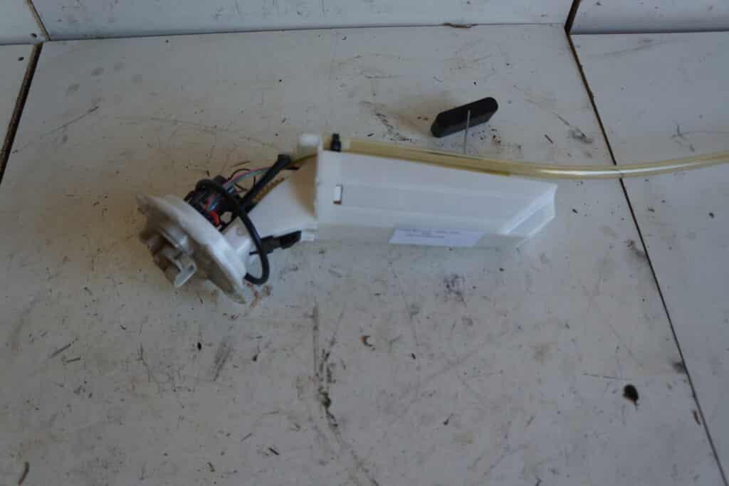 Lynx Boondocker 850 3900ds -19  Bränslepump