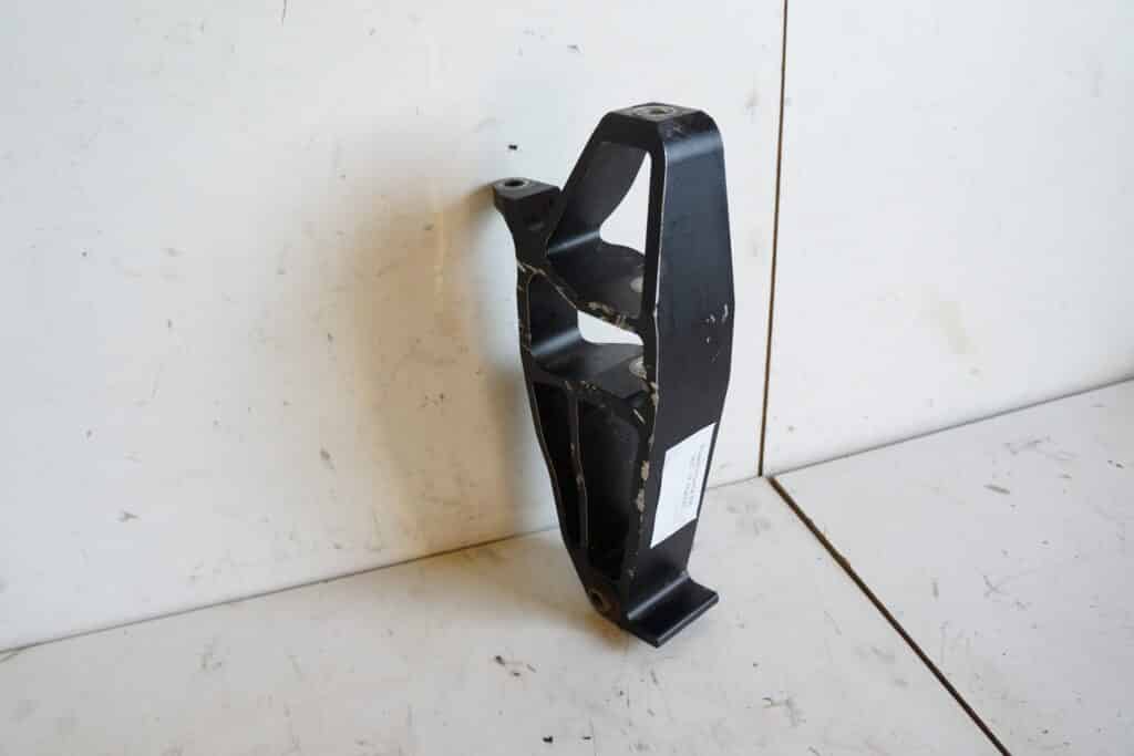 Polaris  Pro-rmk 800 163” -17 Skidben höger