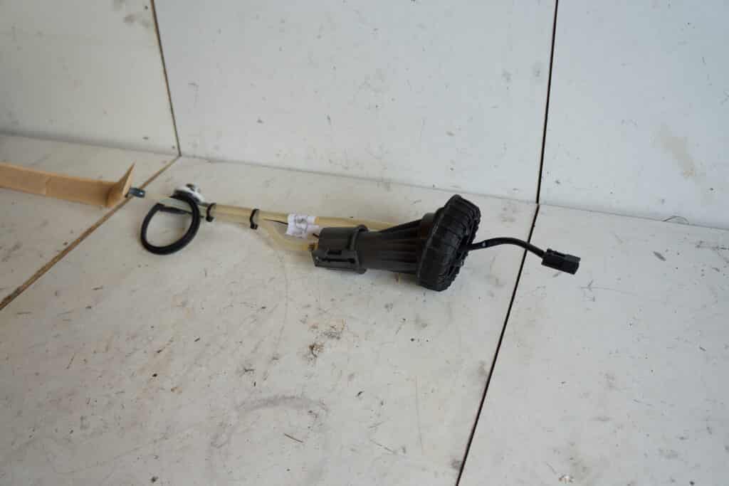 Polaris  Pro-rmk 800 163” -17 Bränslepump