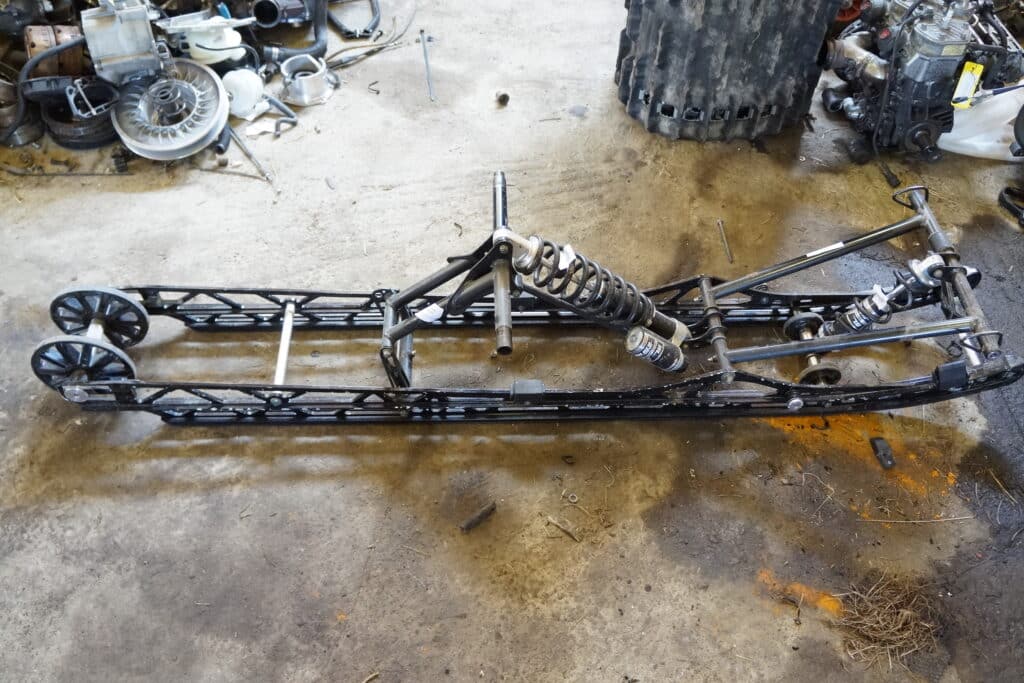Polaris  Pro-rmk 800 163” -17 Boggie 163”