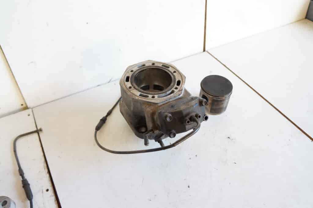 Arctic-cat Mountain cat 600 1m -03  Cylinder med kolv