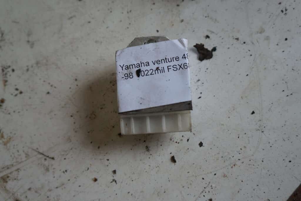 Yamaha Venture 480 -98  Voltregulator
