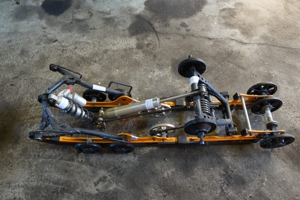 Ski-doo Freeride 800 -13  Svingar