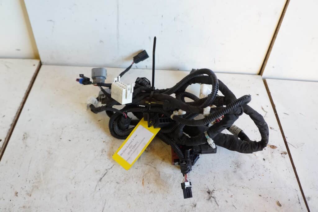 Ski-doo Summit 850 X -18  Kabelstam