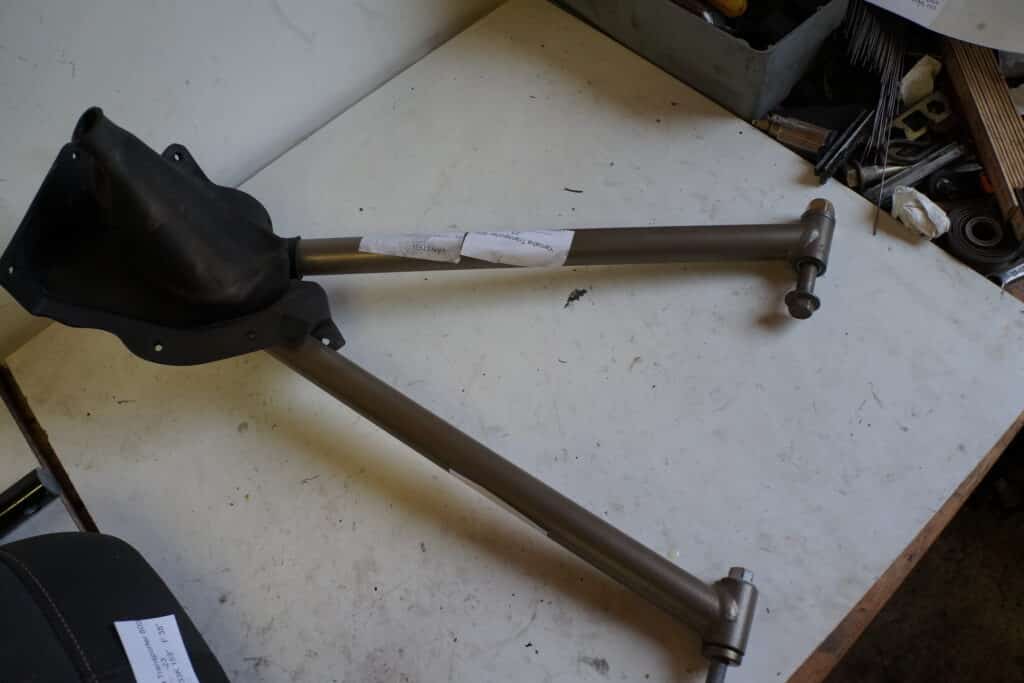 Yamaha Transporter 800 -23  A-arm, nedre, vänster