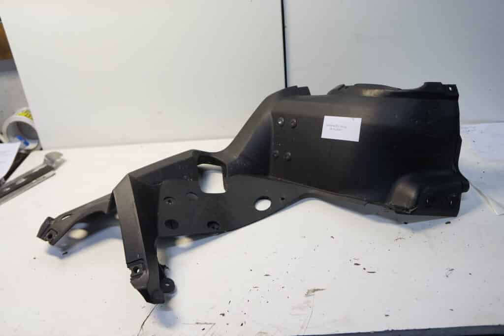 Yamaha RS Viking -06  Sidobuk främre vänster