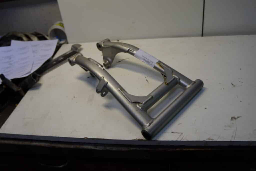 Yamaha RS Viking -06  A-arm, nedre, vänster