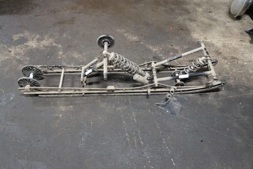 Polaris  Pro-rmk 800 155” -16  Boggie 155”