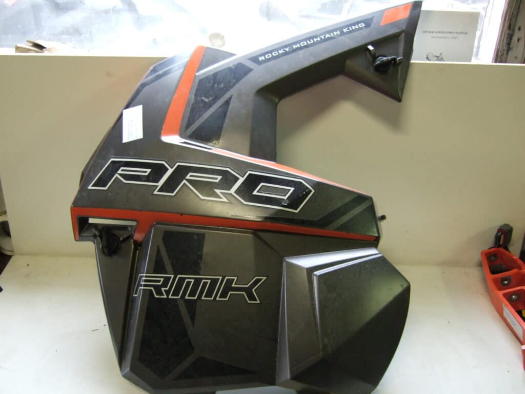Polaris Pro-rmk 800 174” -17  Sidokåpa, höger