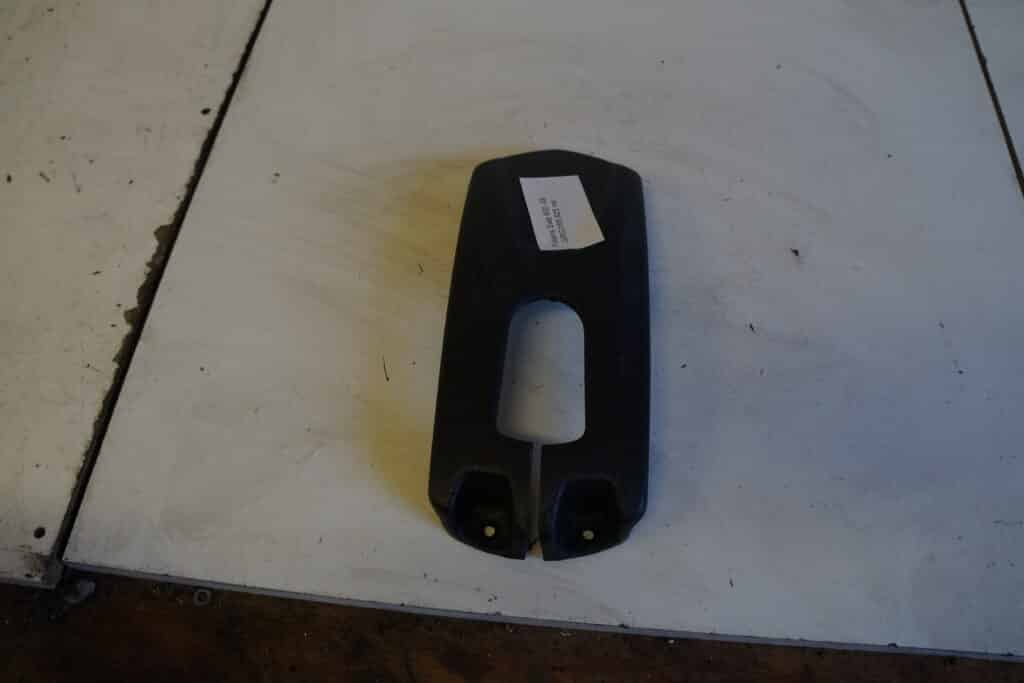 Polaris Switchback 600 -08  Plast runt styret