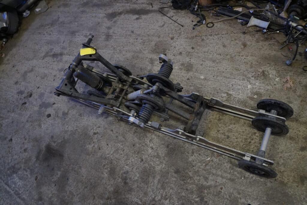 Polaris Switchback 600 -08    Boggie 136”