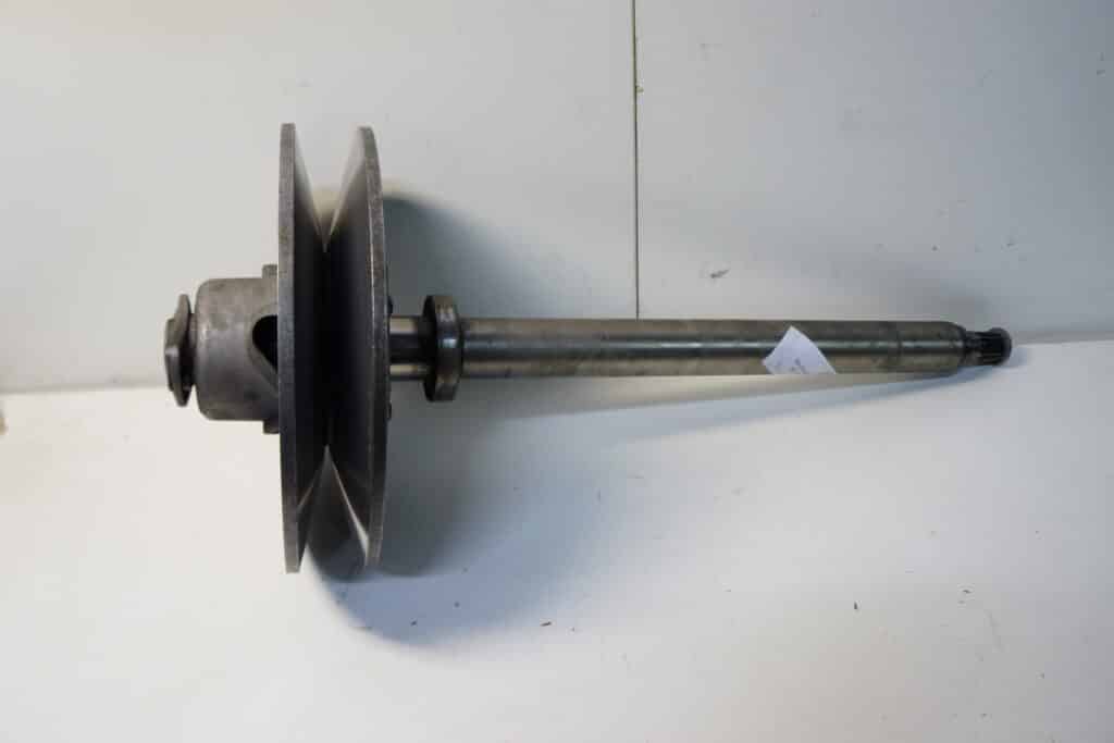 Ski-doo Summit 600 e-tec -09  Sekundärvariator inkl axel