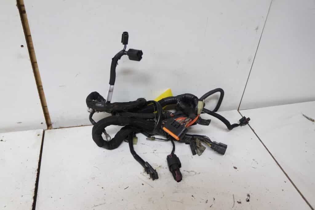 Polaris Dragon 700 -08    kabelstam