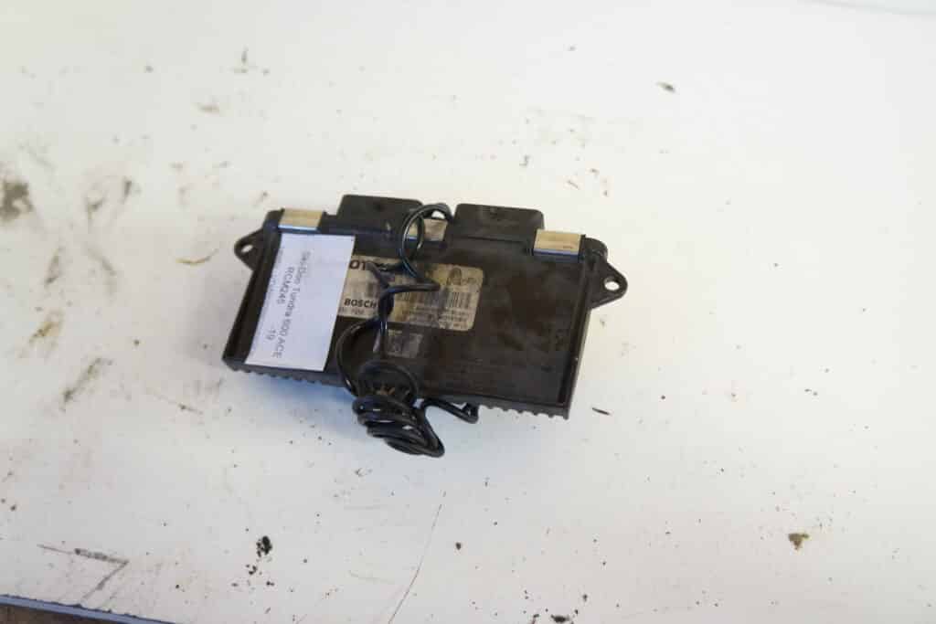 Ski-doo Tundra 600 ace -19  Databox