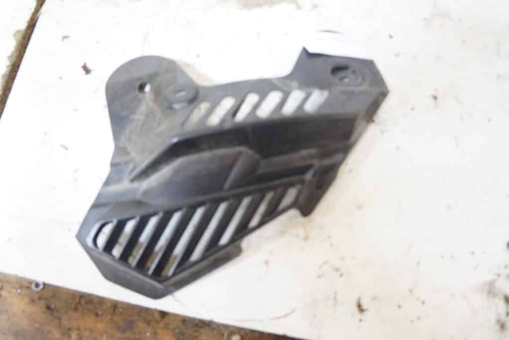 Lynx Boondocker 850 3700RE -21  Plastgaller