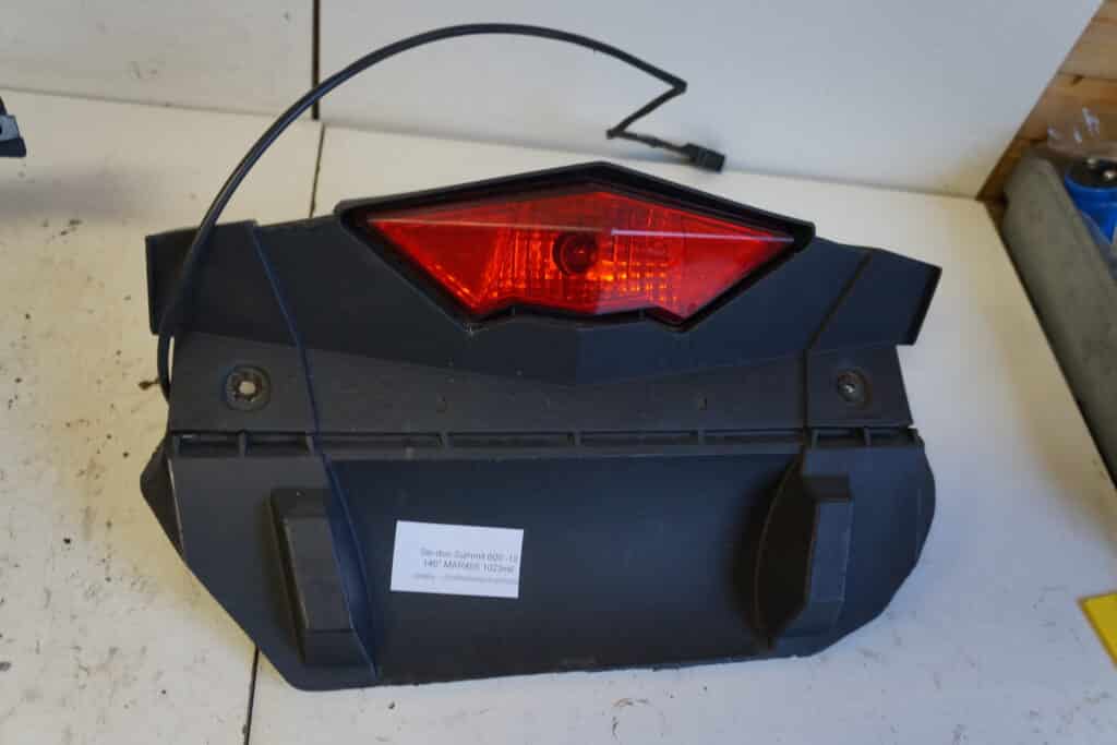 Ski-doo Summit 600 e-tec -12  Bakljus