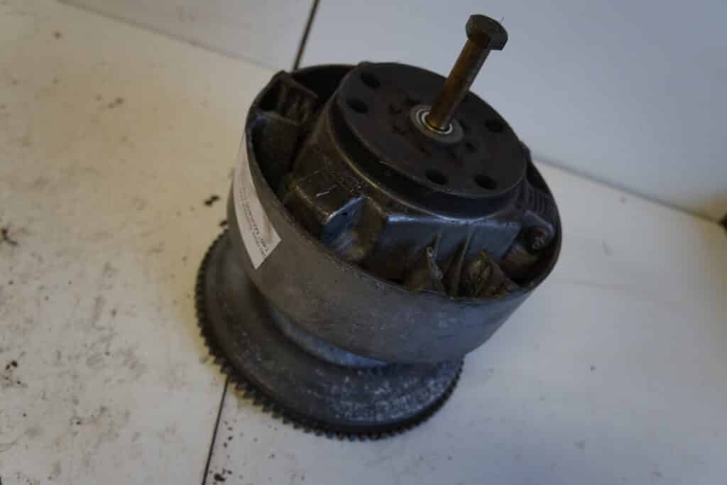 Ski-doo Summit 600 e-tec -12  Primärvariator