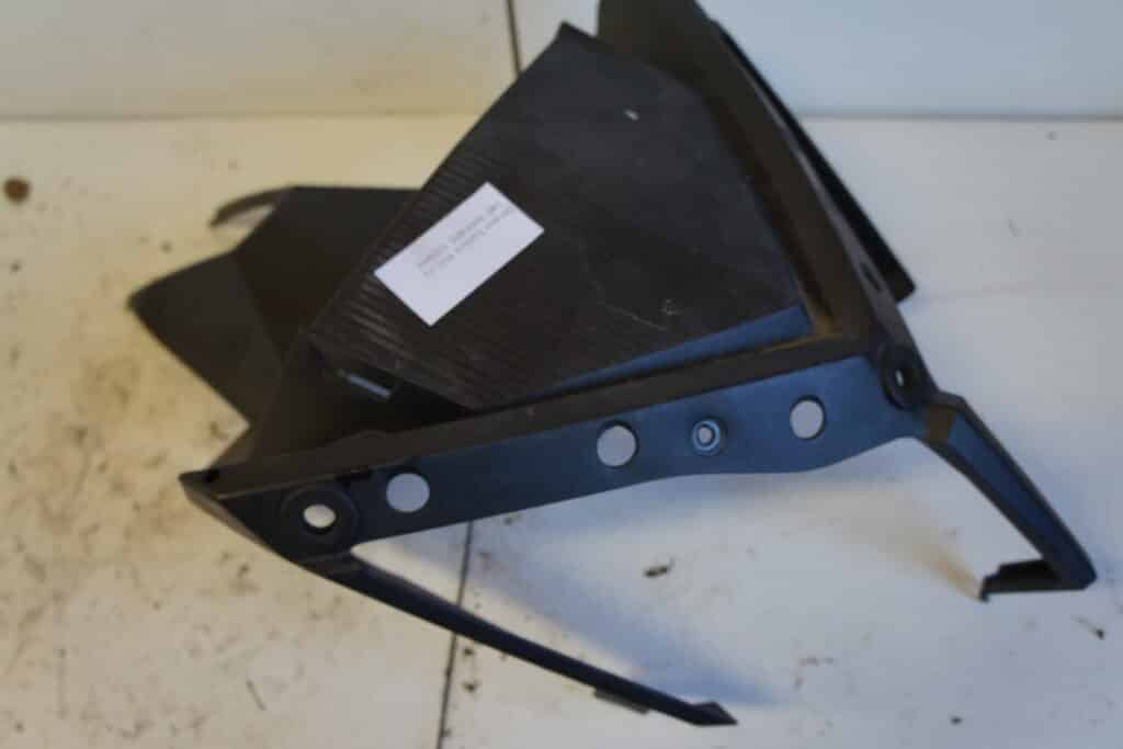 Ski-doo Summit 600 e-tec -12  Plast runt instrumenten