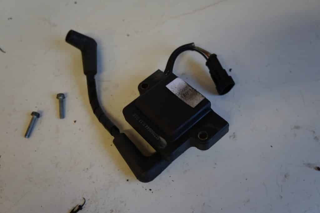 Ski-doo Summit 600 e-tec -12  Tändspole 1st