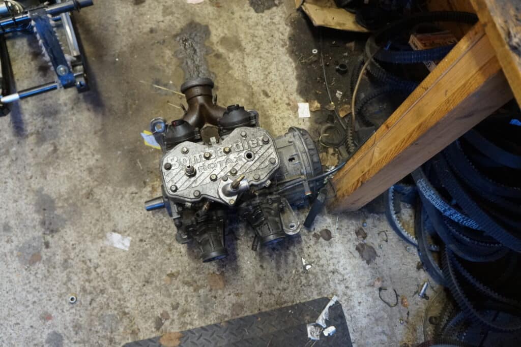 Ski-doo Summit 600 -09  Motor  