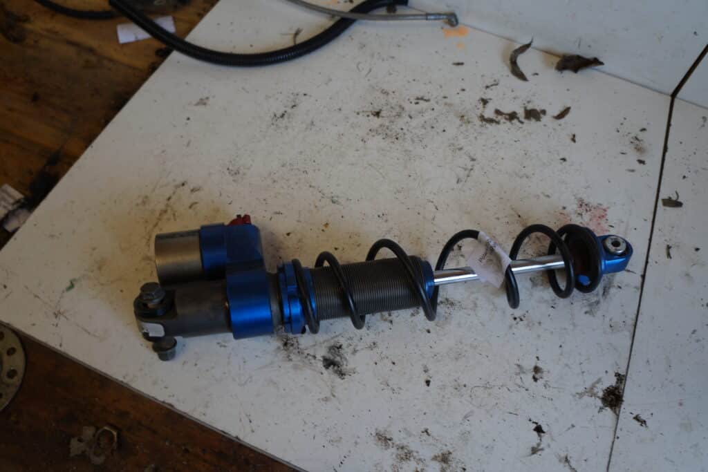 Polaris 850 Rmk Khaos -20  Framvagnsstötdämpare 1st 410mm