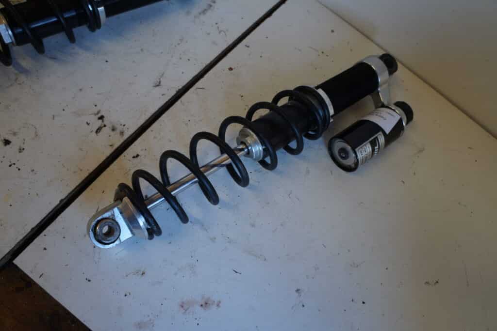 Polaris Sks 800 155” -16  Framvagnsstötdämpare 1st