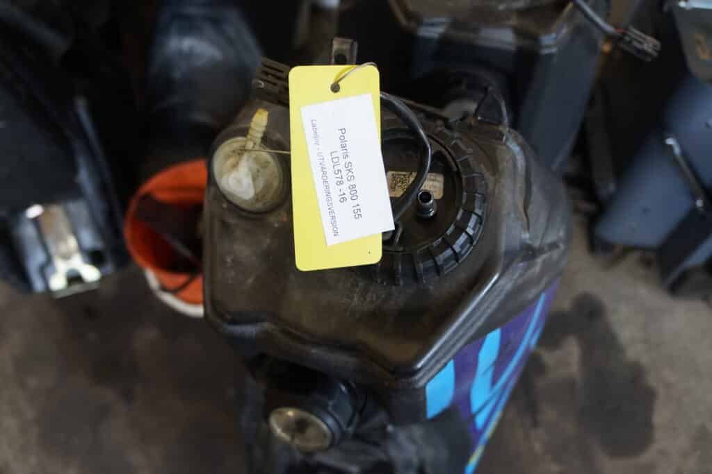 Polaris Sks 800 155” -16  Bränslepump