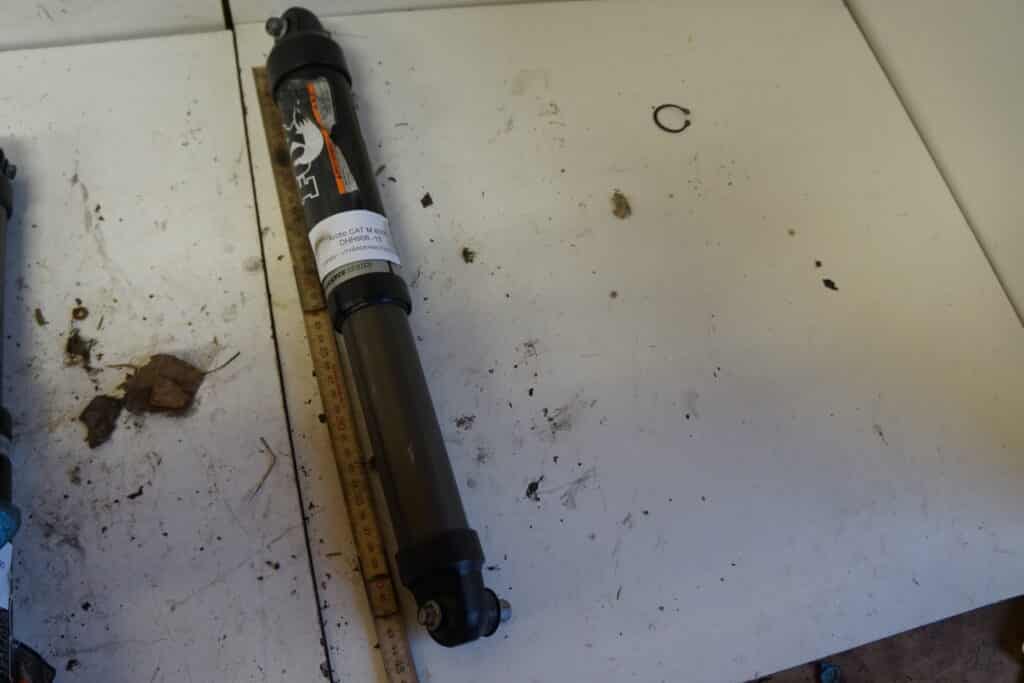 Arctic-cat M8000 -15  Framvagnsstötdämpare 1st 430mm