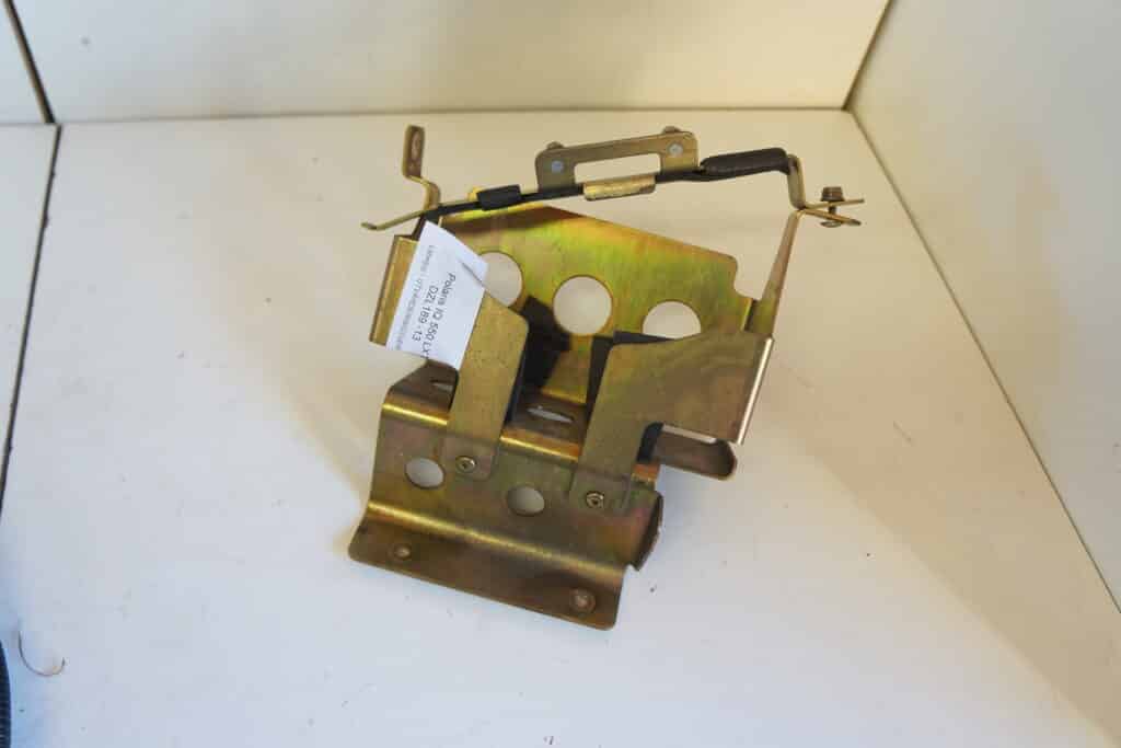 Polaris IQ 550 LXT -13   batterilåda