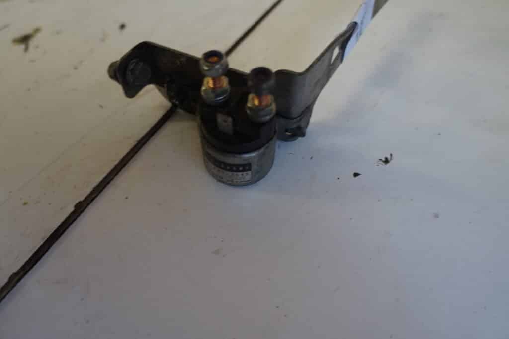 Lynx Rave 800 -12  Solenoid