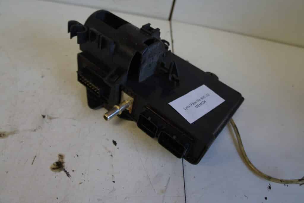 Lynx Rave 800 -12  ECM-box