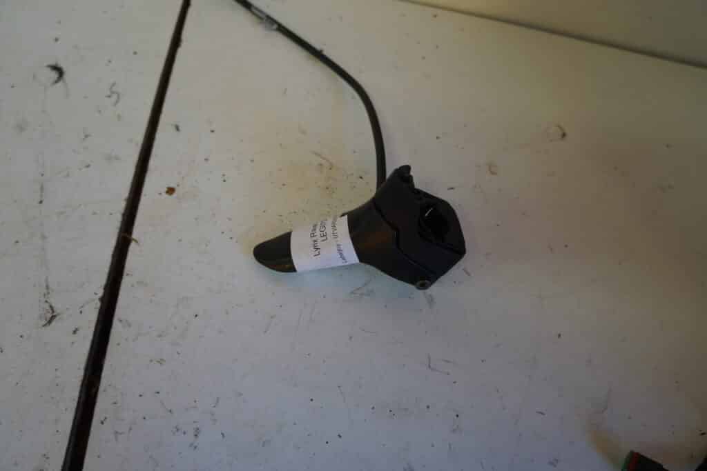 Lynx Rave 800 -11  Gasblock