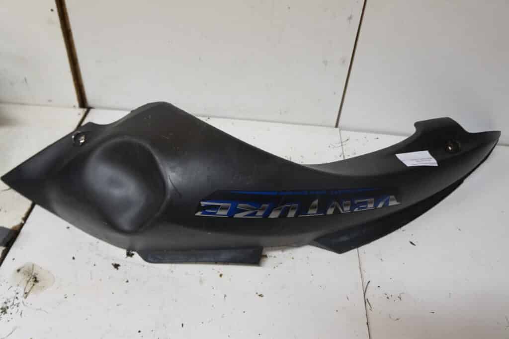 Yamaha Venture MP -15  Huvsida Vänster