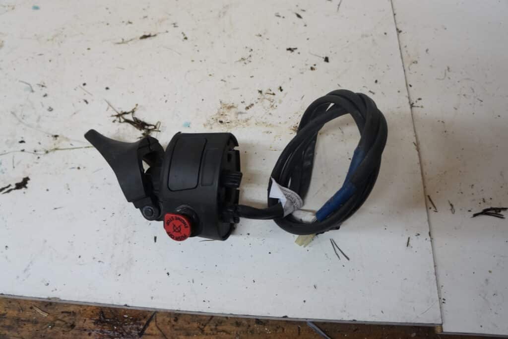 Yamaha Venture MP -15  Gasblock med stoppknapp