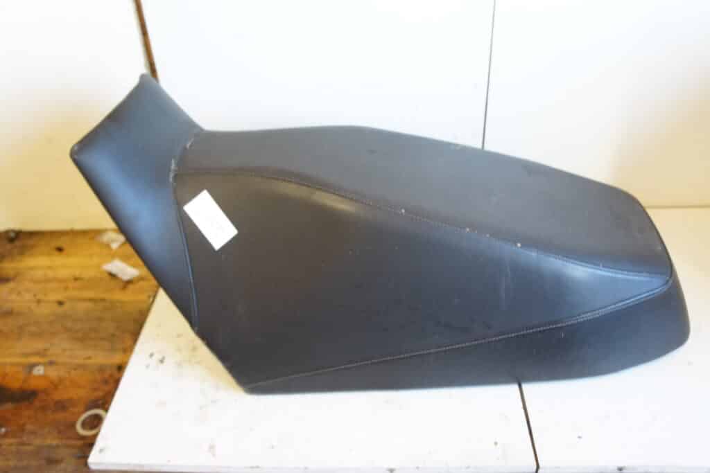Arctic-cat M8000 -15  Dyna