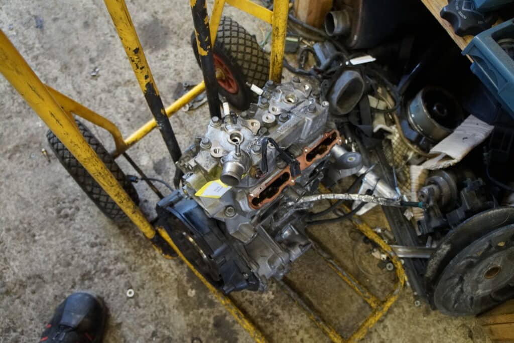 Ski-doo Summit 600r SP -21  Motor 1698 mil