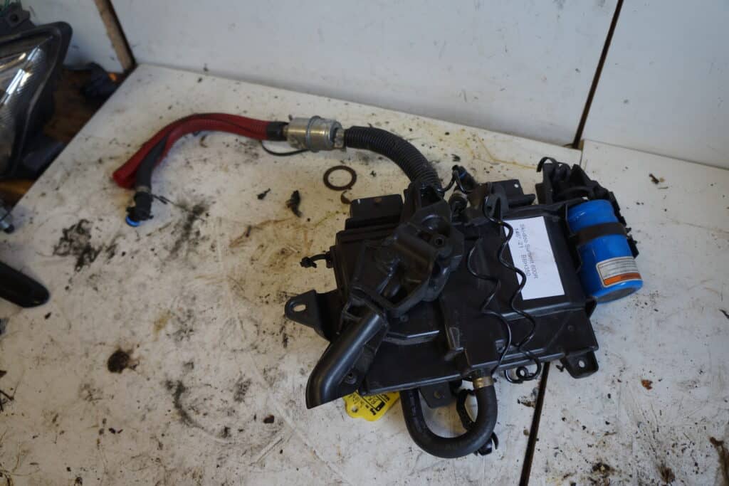 Ski-doo Summit 600r SP -21  ECM-box