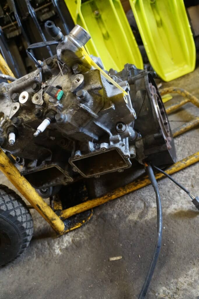 Ski-doo Summit 600r SP -19  Motor 1422 mil
