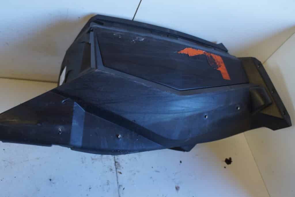 Ski-doo Tundra 600 e-tec -15  Sidobuk höger