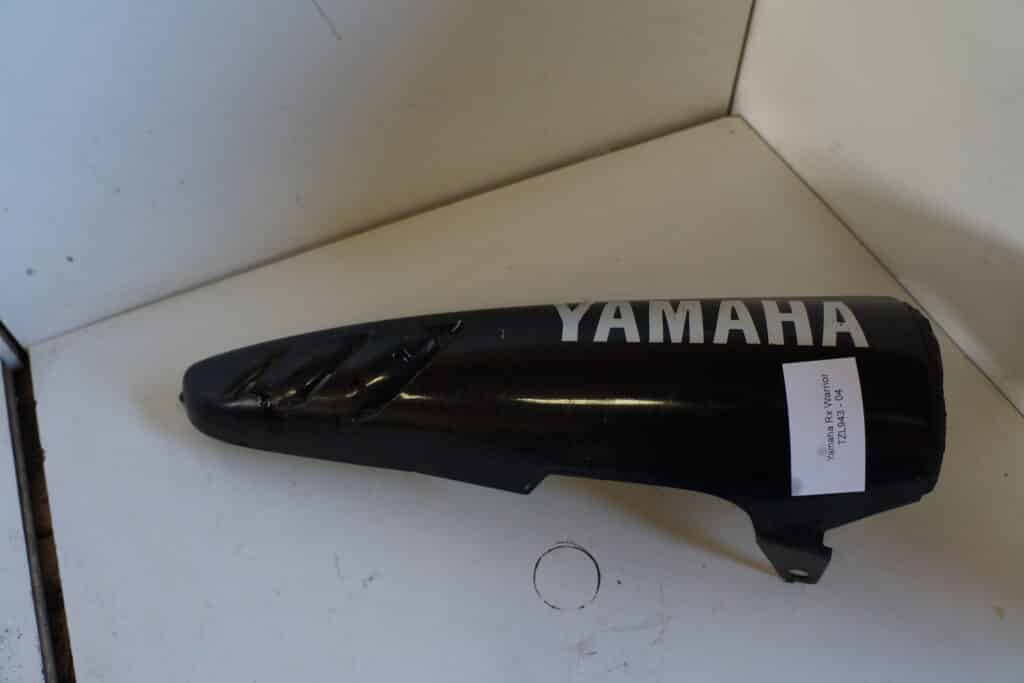 Yamaha rx Warrior -04  plåt vid avgasröret