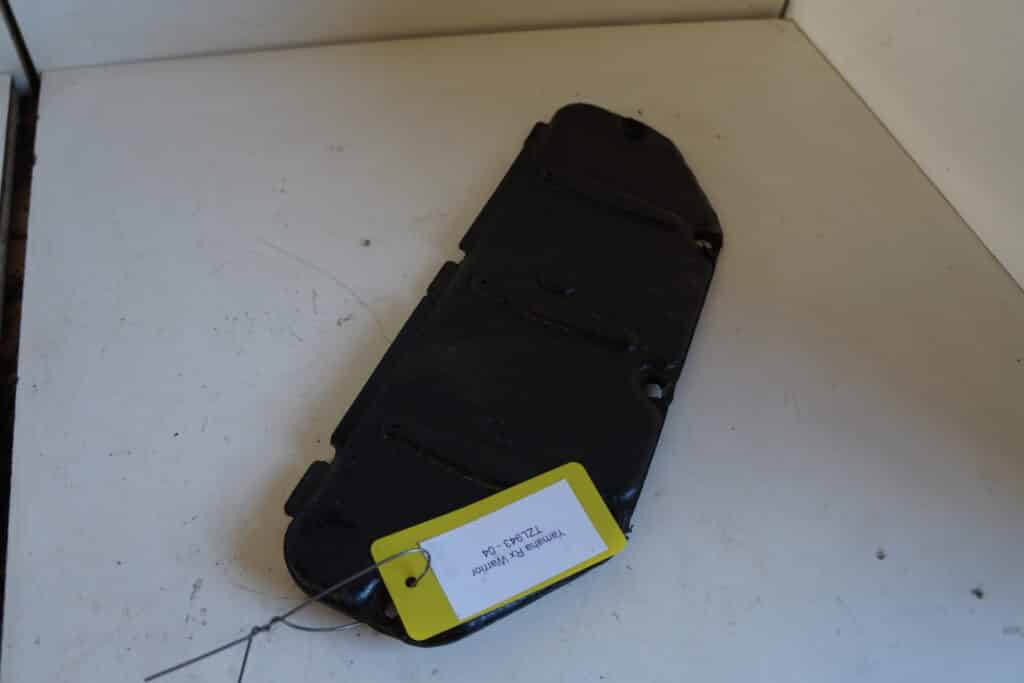 Yamaha rx Warrior -04  Plast under