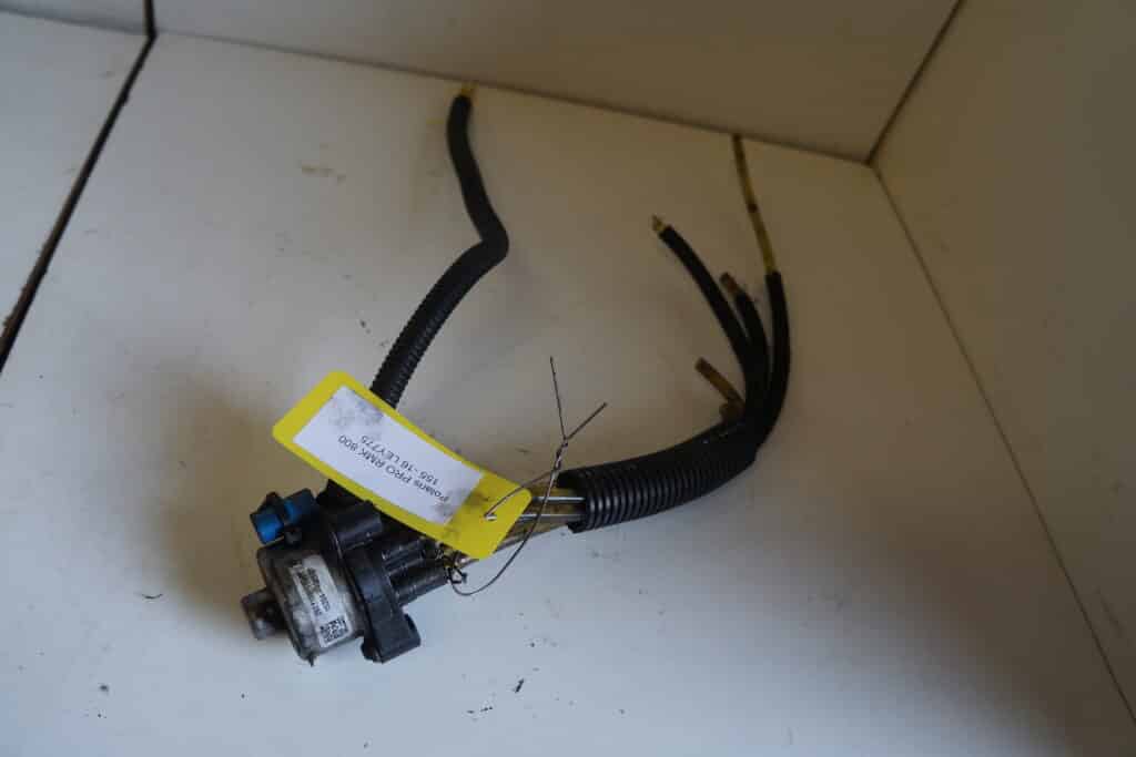 Polaris Pro-rmk 800 155” -16 Oljepump