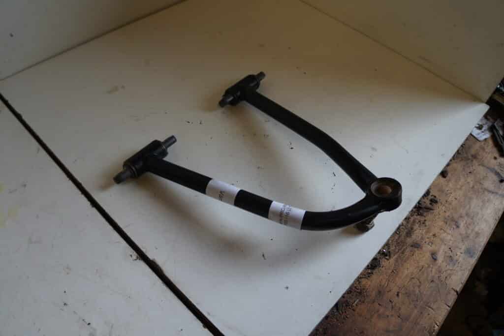 Polaris Pro-rmk 800 155” -16 A-arm övre vänster