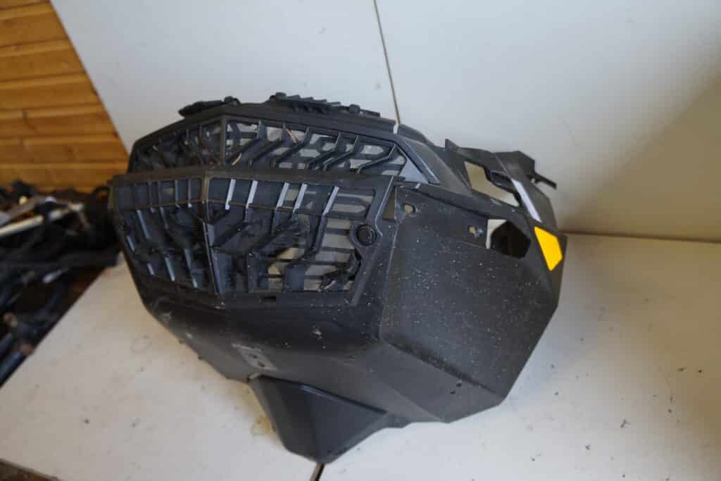 Lynx Ranger 900 Pro -19  Frontbuk