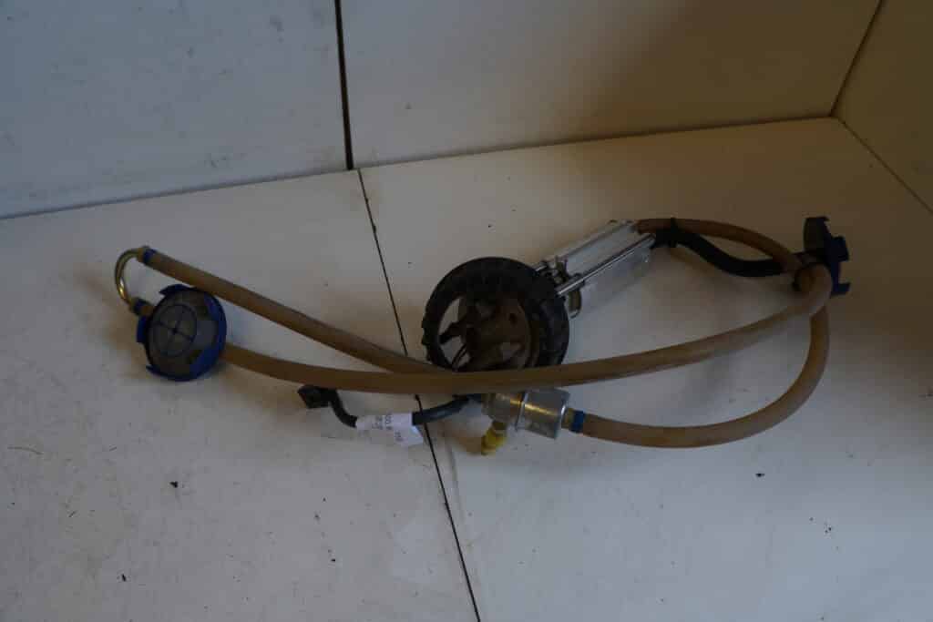 Polaris Rmk 800 -09  bränslepump