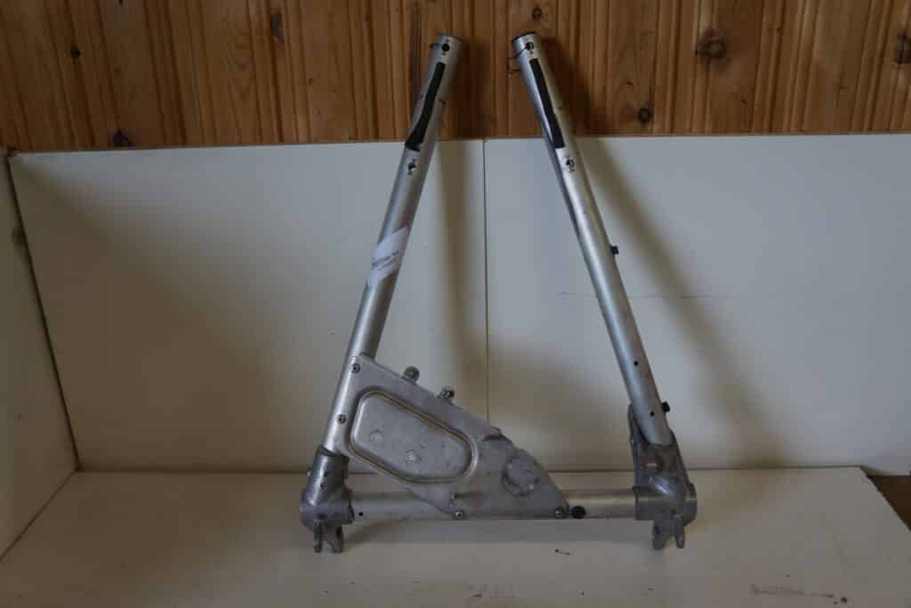 Polaris Rmk 800 -12   pyramid främre