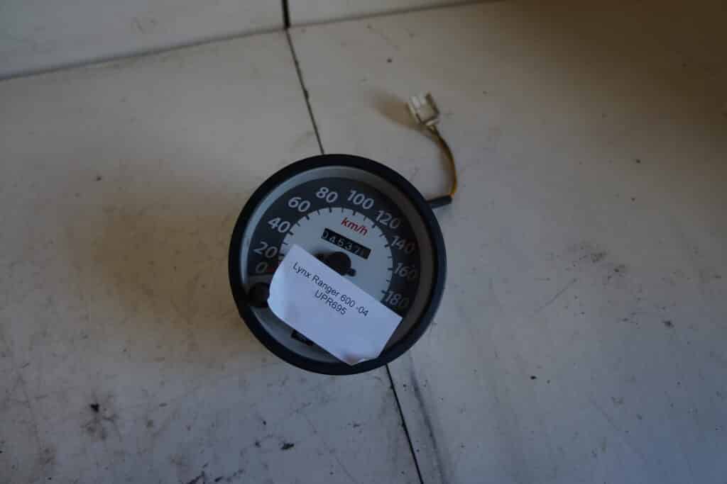 Lynx Ranger 600 -04  Hastighetsmätare 453 mil