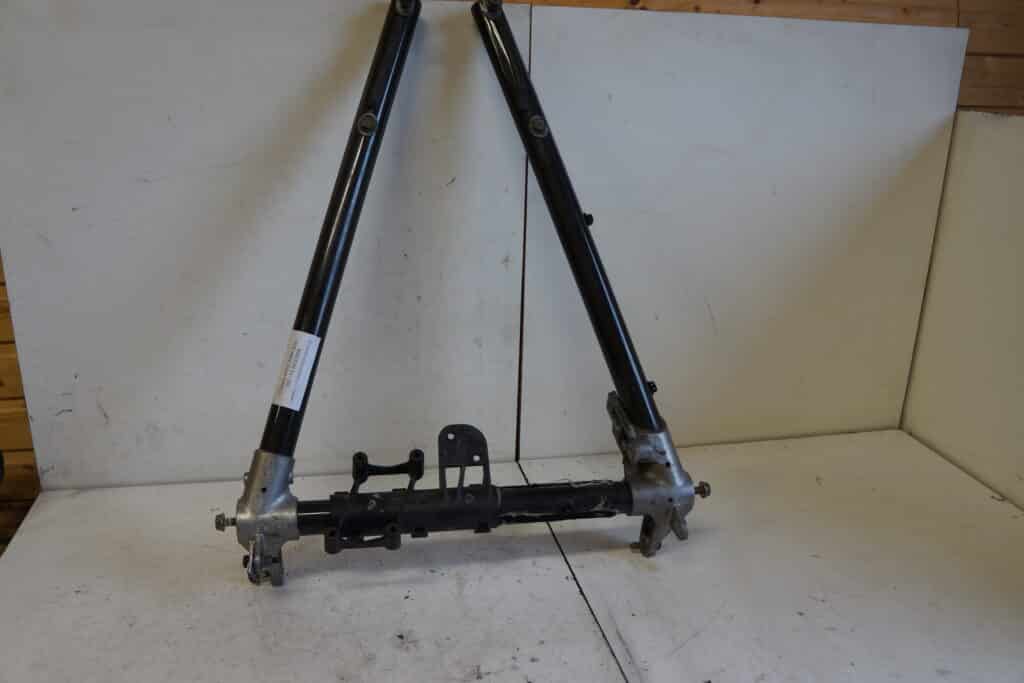 Polaris Pro-rmk 600 -13   pyramid främre
